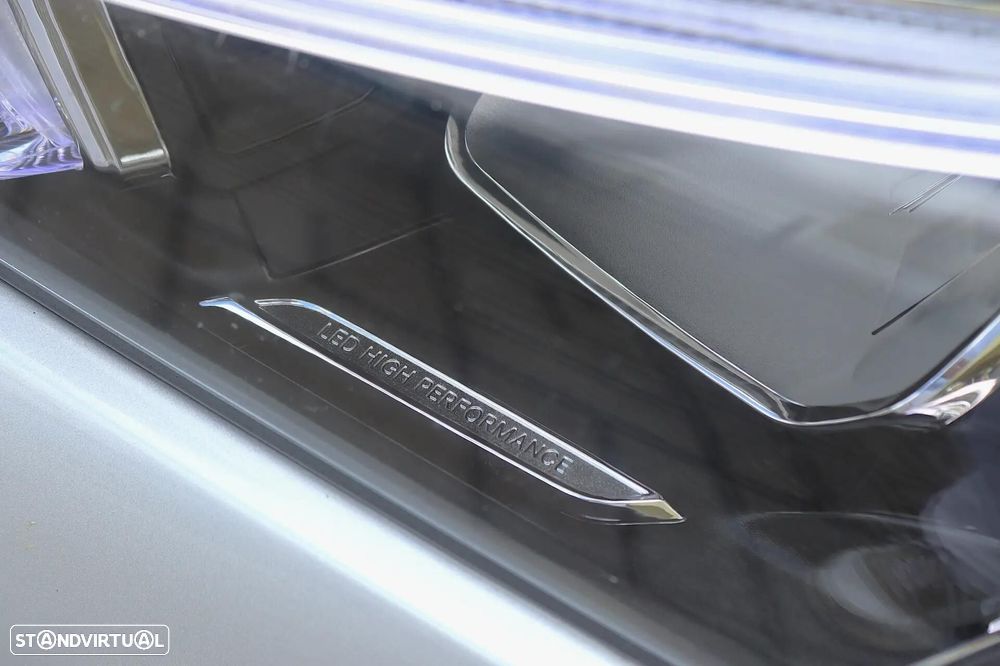 Mercedes-Benz CLA 250 e 8G-DCT AMG Line - 12