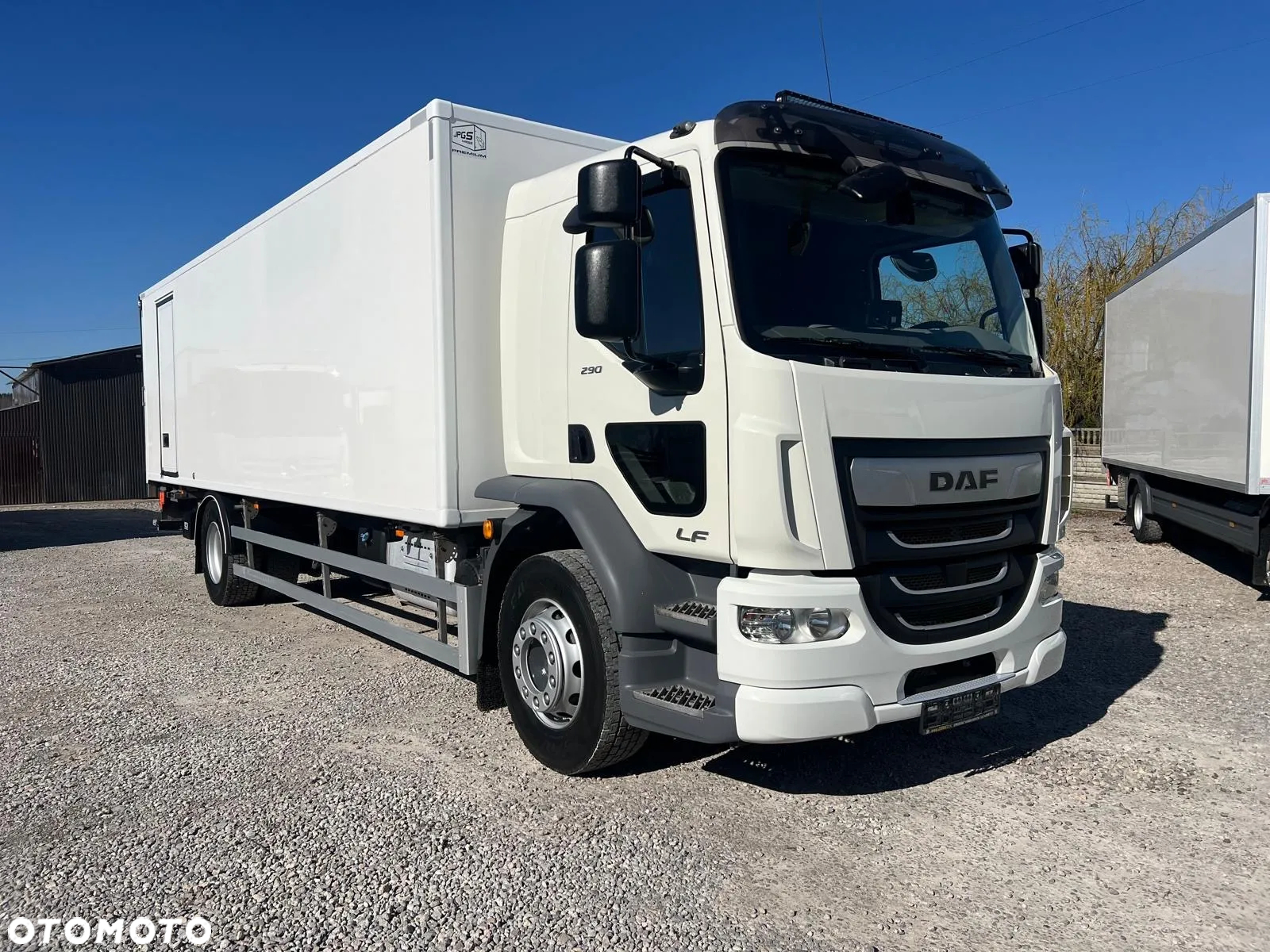DAF LF 290 / Chłodnia / Euro 6 / Winda / - 3