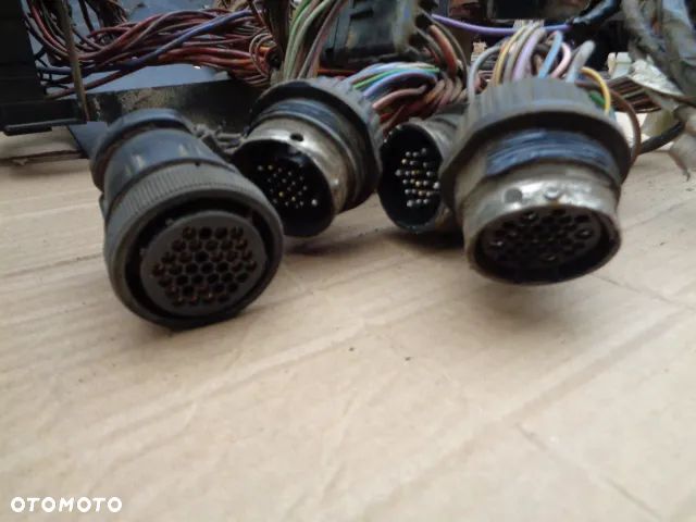 Wiązka kolumny kierowniczej Case 5130 - 4