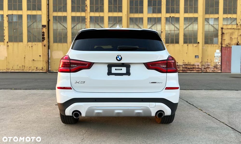 BMW X3 xDrive30i GPF Luxury Line - 5