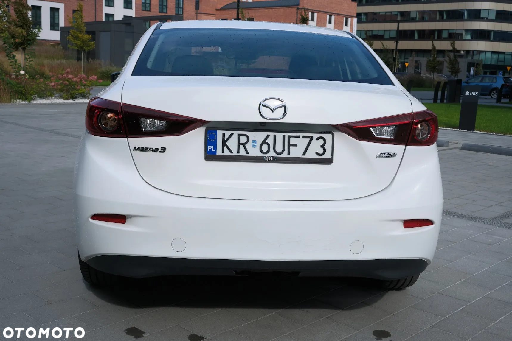 Mazda 3 - 4