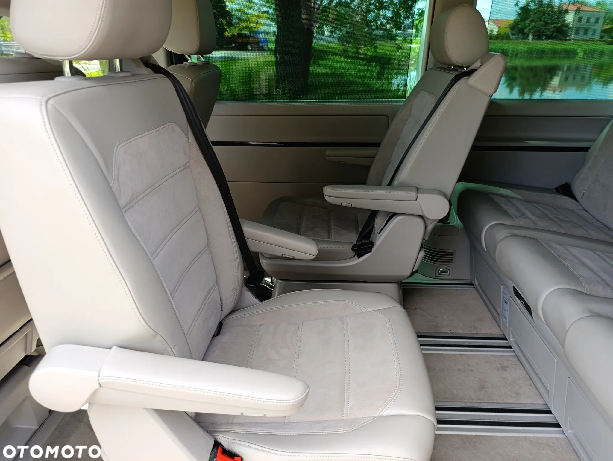 Volkswagen Multivan 2.0 BiTDI L1 Highline DSG - 22