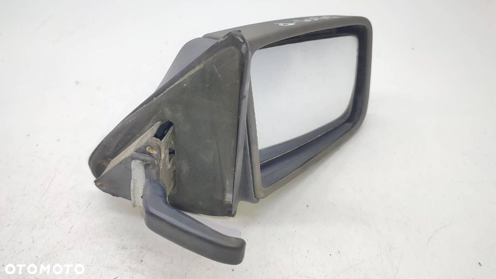 LUSTERKO PRAWE MANUALNE EUROPA OPEL KADETT E - 5