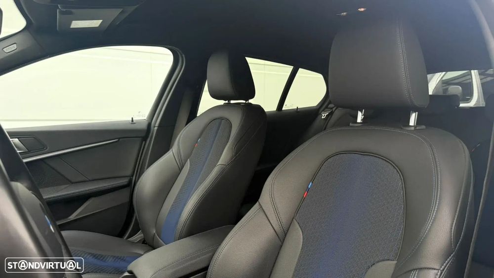 BMW 116 d Pack Desportivo M Auto - 12