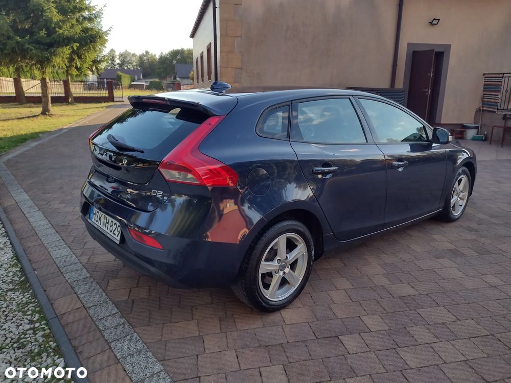 Volvo V40 D2 Kinetic - 2
