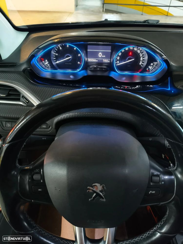 Peugeot 2008 BlueHDi FAP 120 STOP & START Allure - 9
