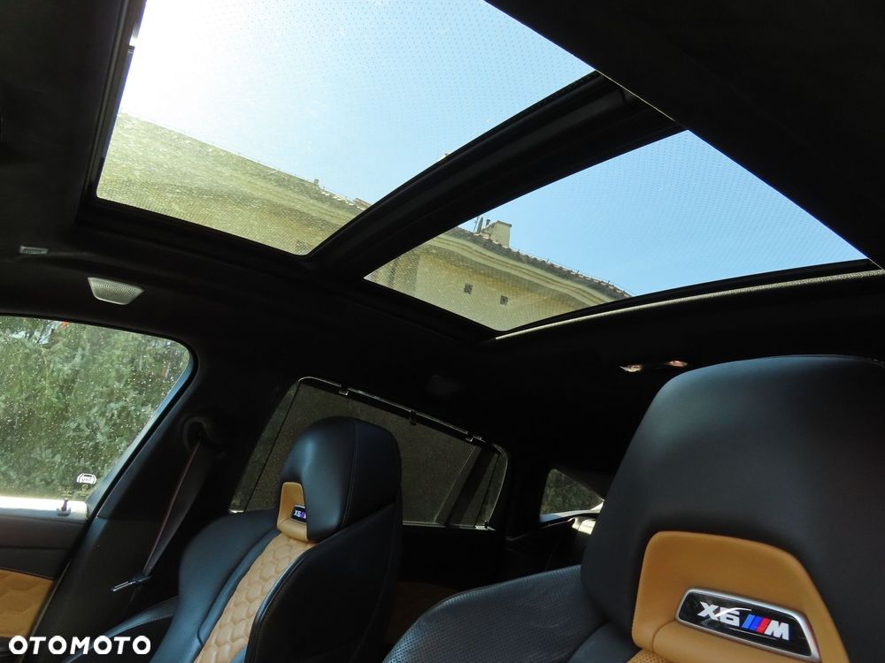 BMW X6M - 8