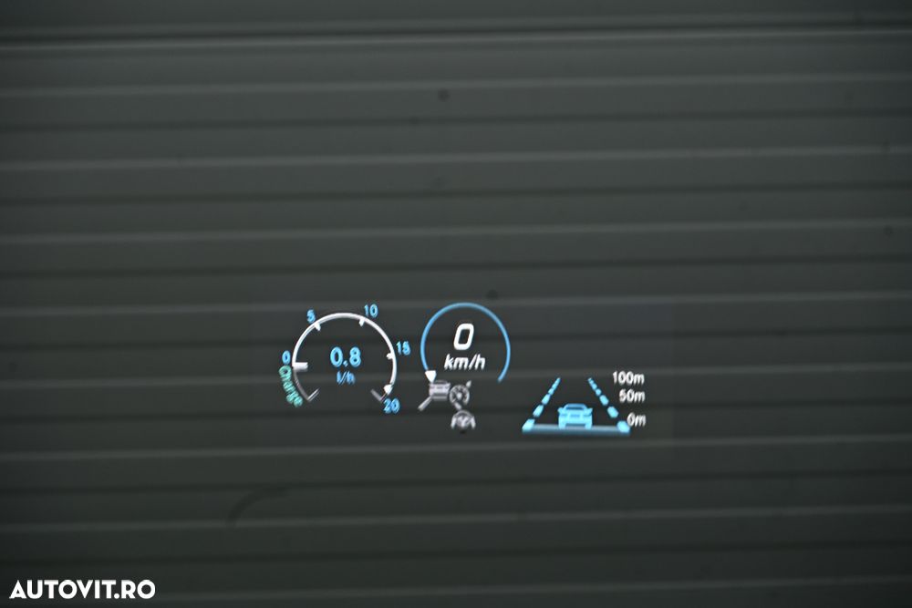 Mercedes-Benz CLA 200 - 32