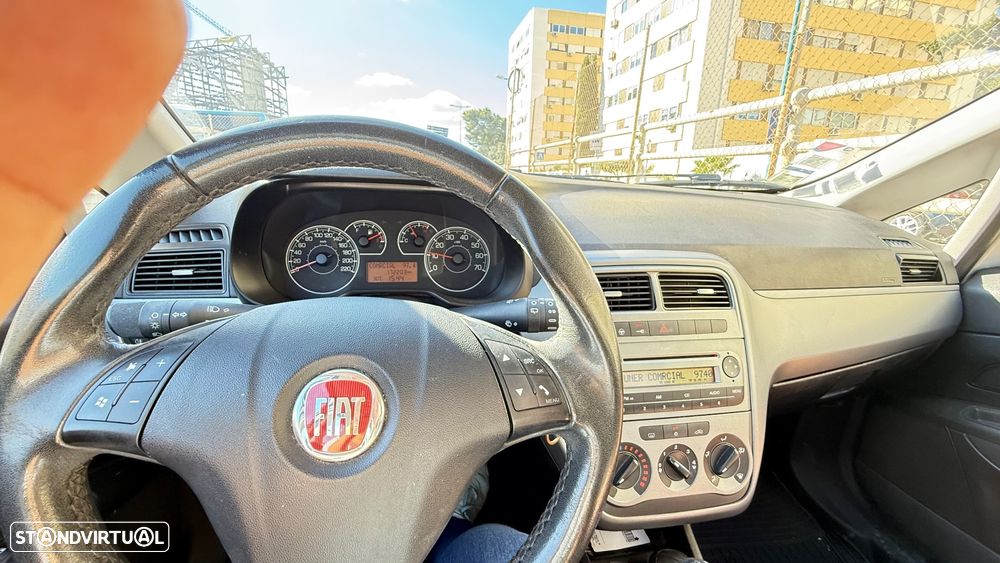 Fiat Punto - 4