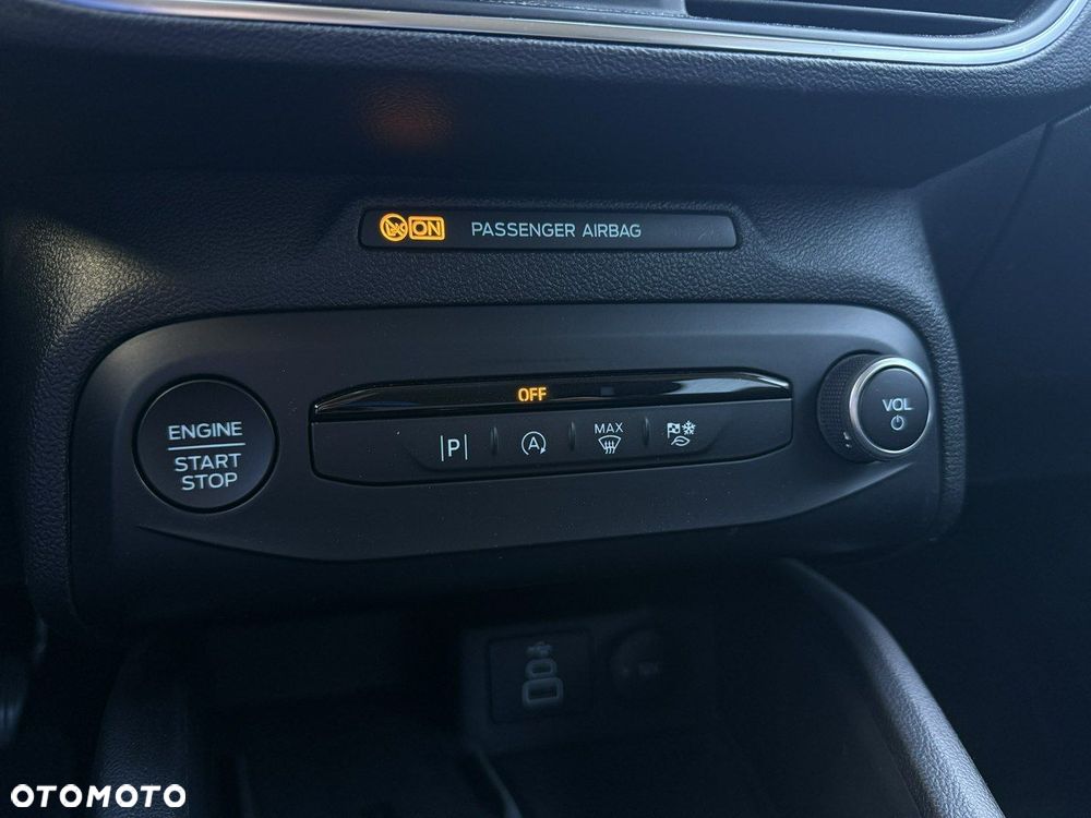 Ford Focus 1.0 EcoBoost Titanium Design - 21