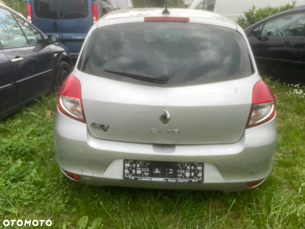Renault Clio - 5