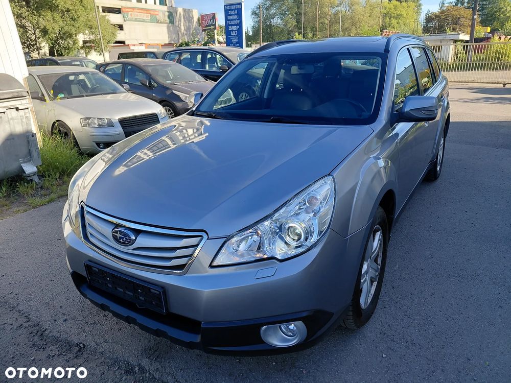 Subaru Outback 2.5i Lineartronic Active - 1