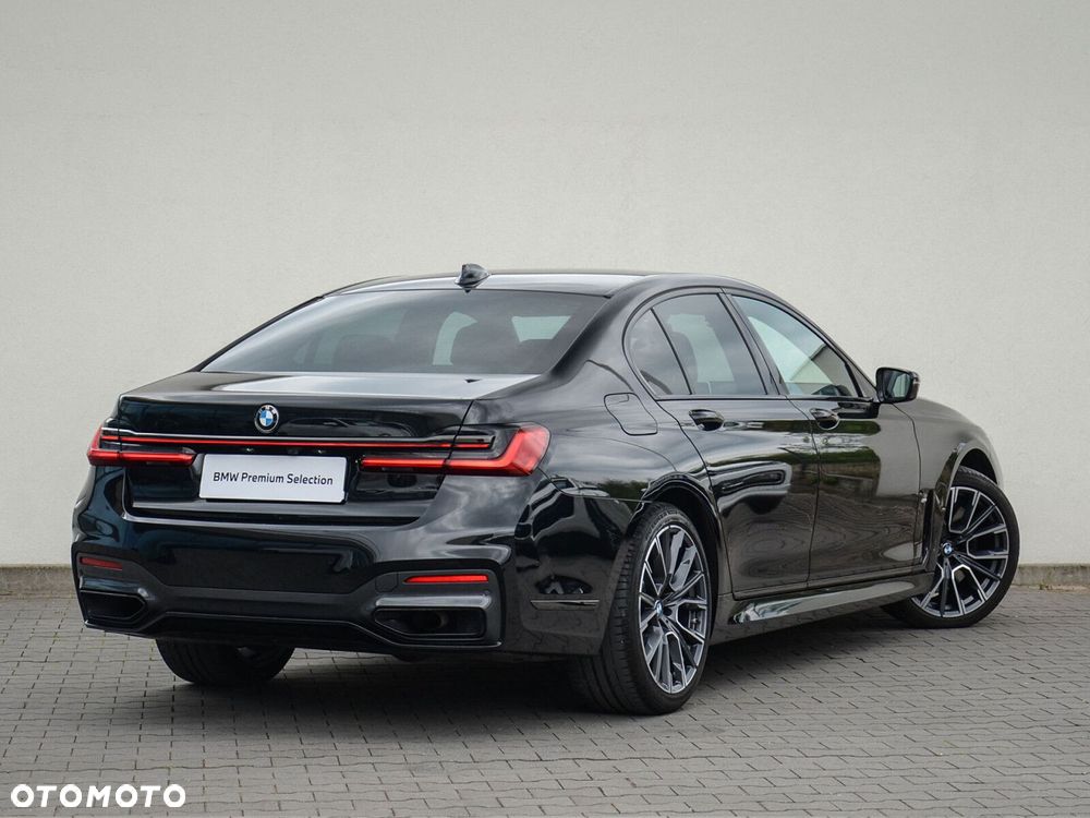BMW Seria 7 730d xDrive mHEV sport - 3