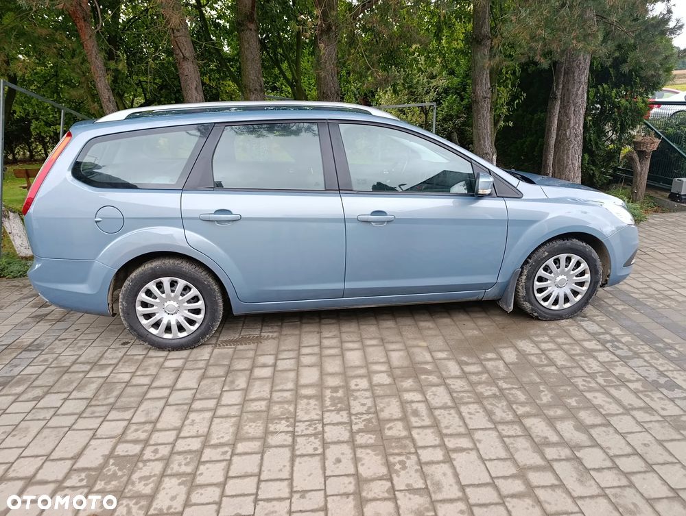 Ford Focus 1.6 16V Ambiente - 21