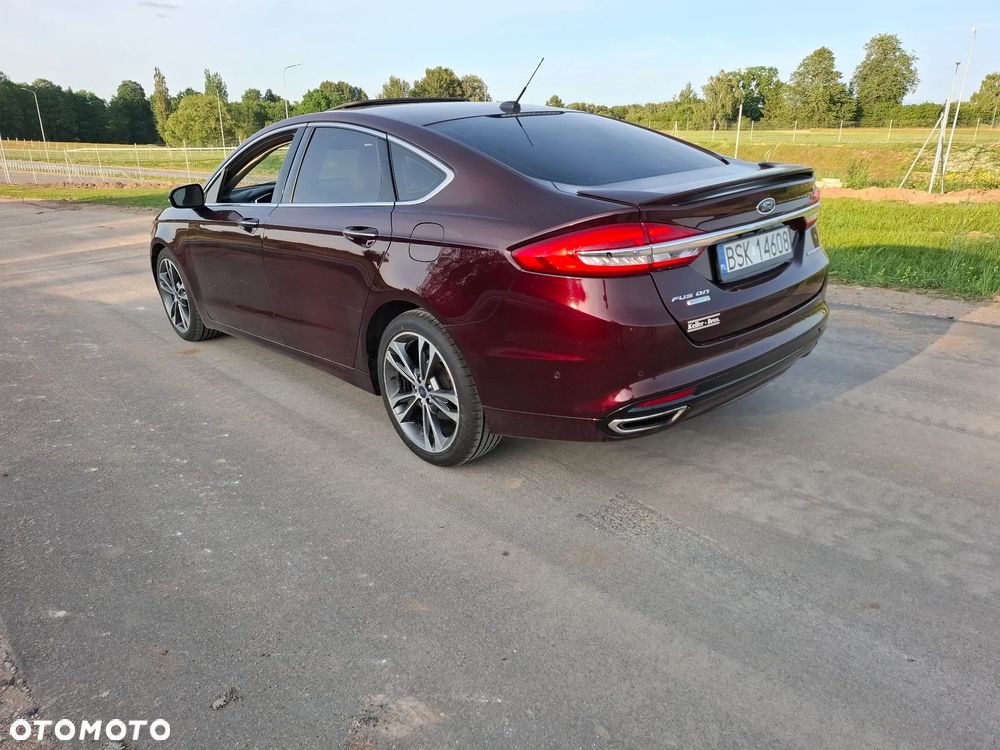 Ford Fusion 2.0 EcoBoost Titanium - 4