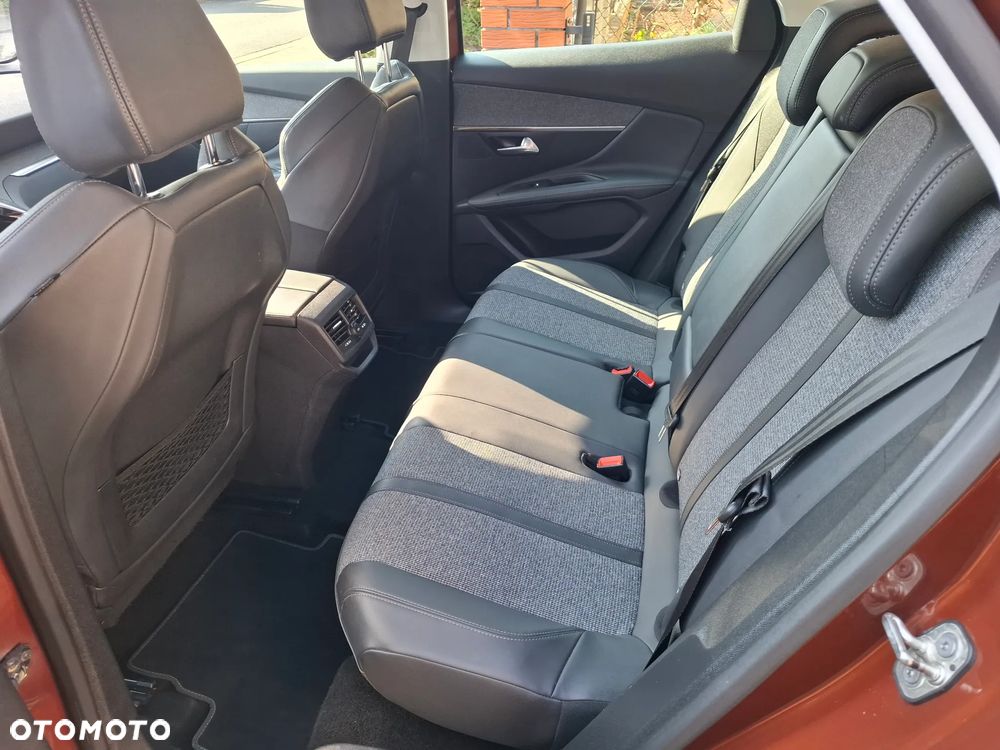 Peugeot 3008 1.5 BlueHDi Allure S&S - 25