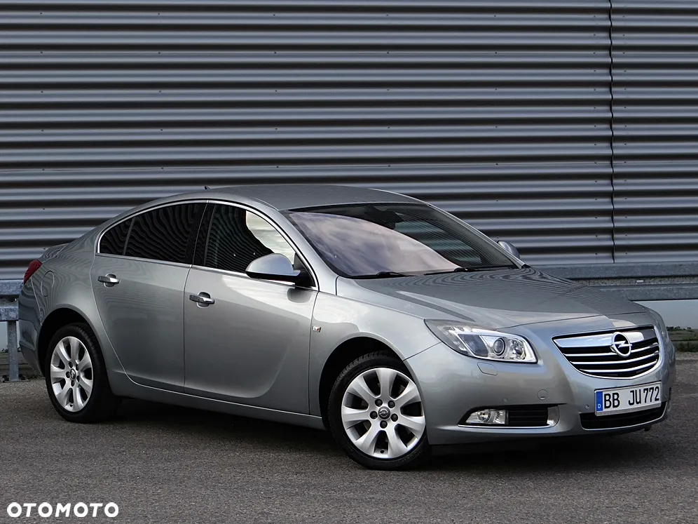 Opel Insignia 2.0 Turbo Cosmo - 12