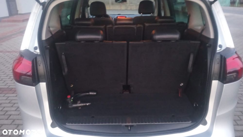 Opel Zafira 2.0 CDTI Cosmo - 25