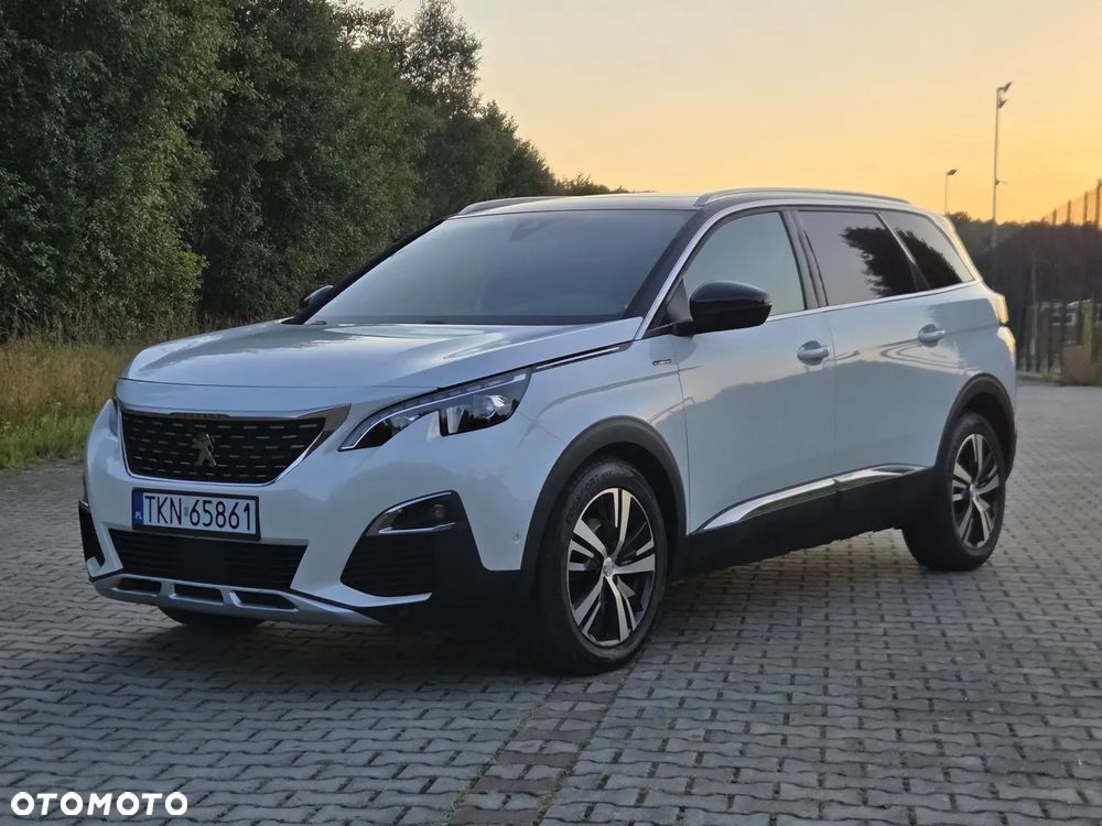 Peugeot 5008 - 1