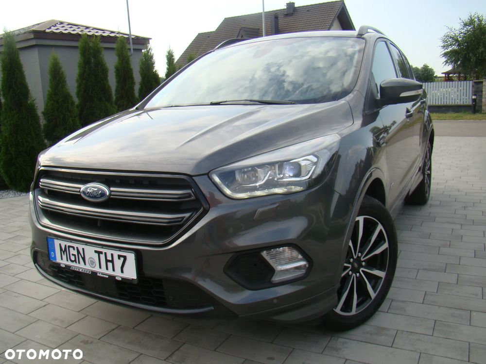Ford Kuga 2.0 TDCi 4x4 ST-Line - 4
