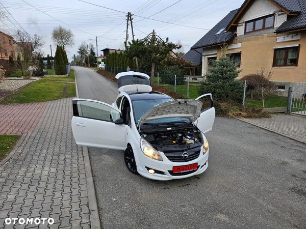 Opel Corsa 1.4 16V Sport