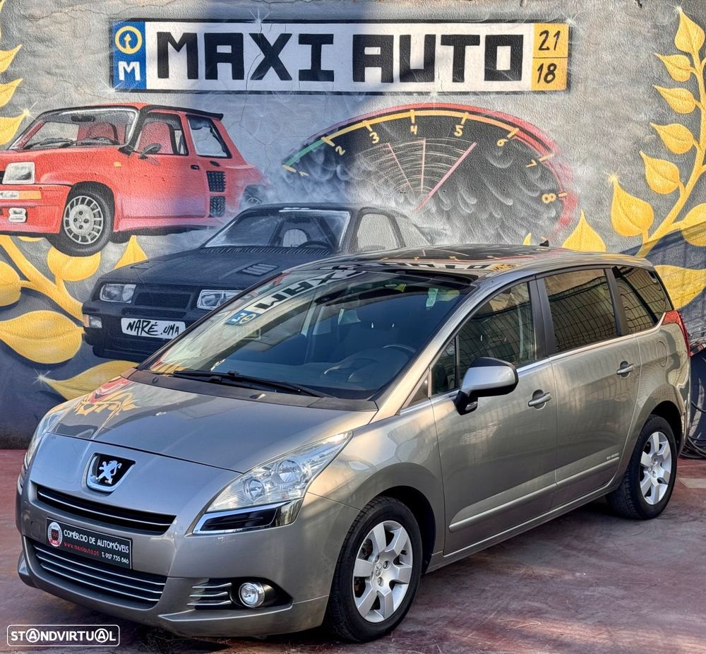 Peugeot 5008 1.6 HDi Executive CMP6 - 3