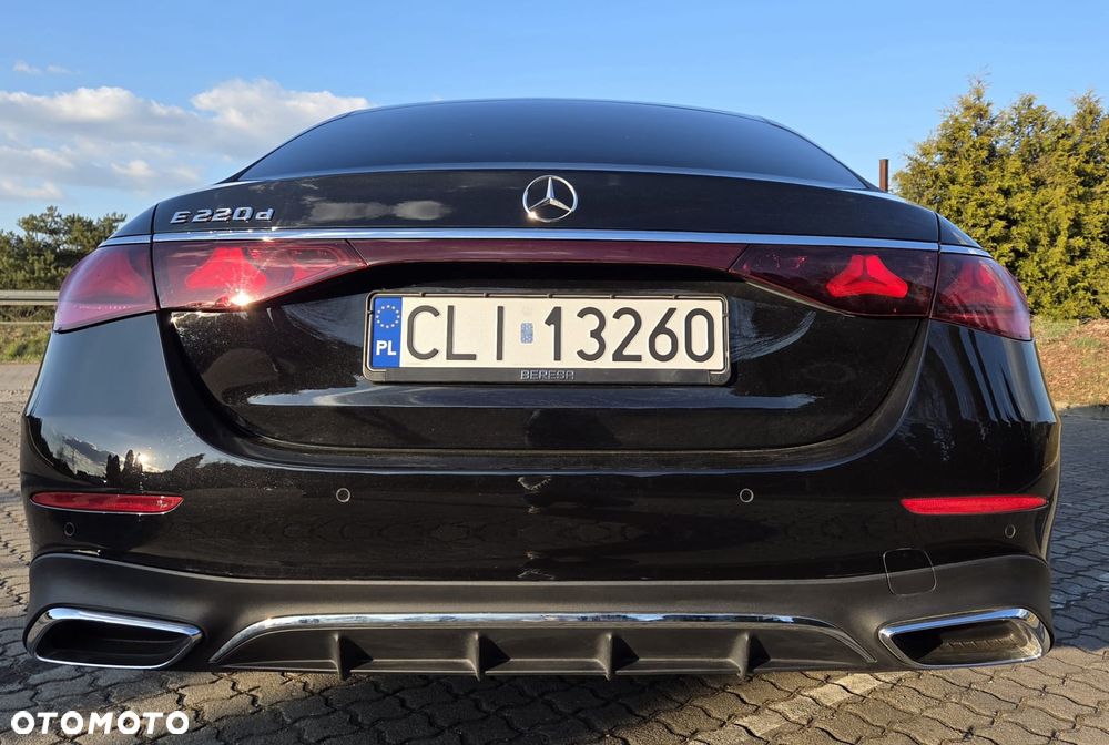 Mercedes-Benz Klasa E 220 d 9G-TRONIC Edition AMG Line - 6