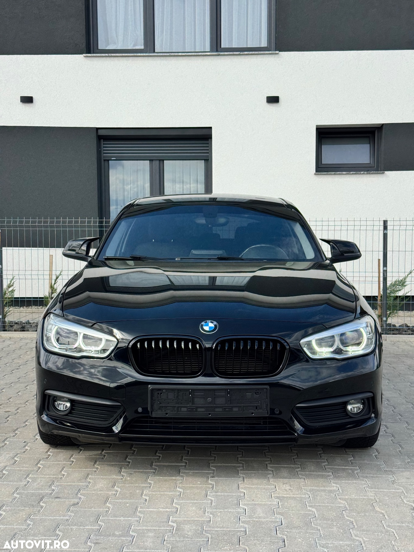 BMW Seria 1 - 2