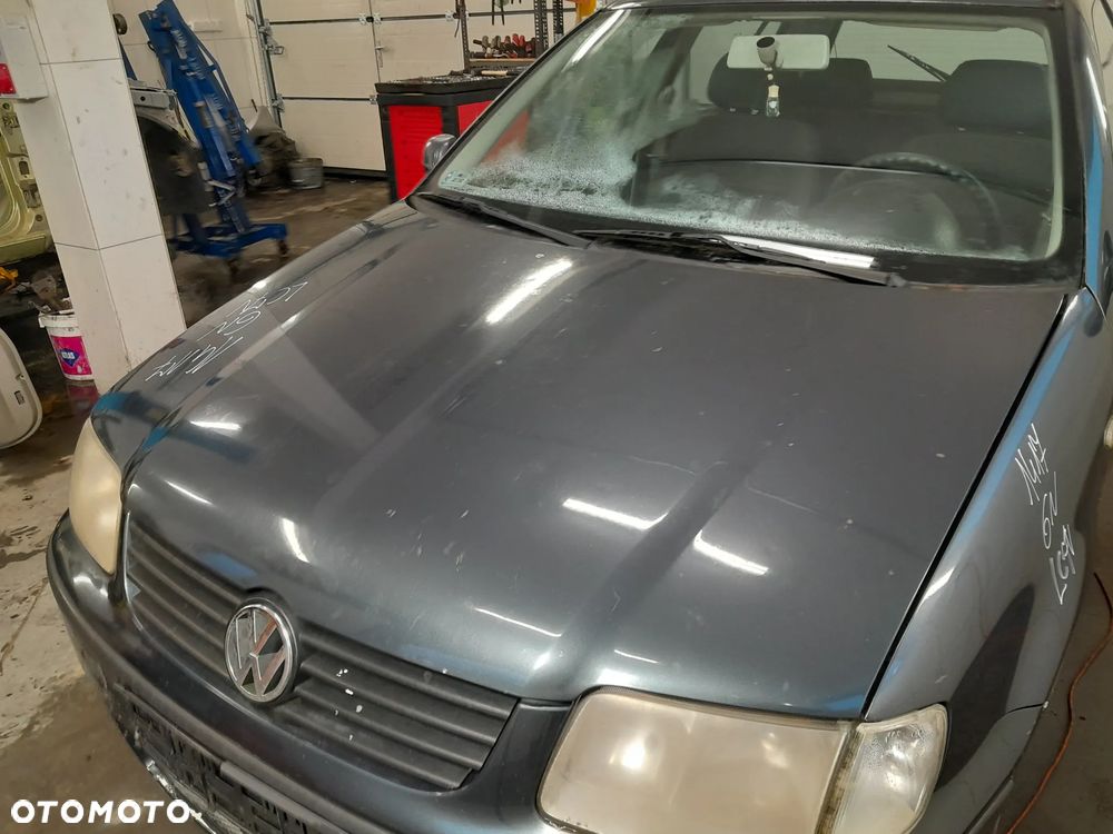 VW POLO 6N2 MASKA POKRYWA SILNIKA KOLOR: LC7V - 4