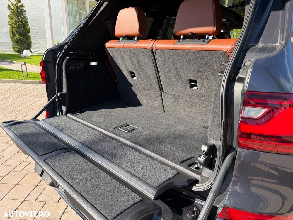 BMW X7 - 26