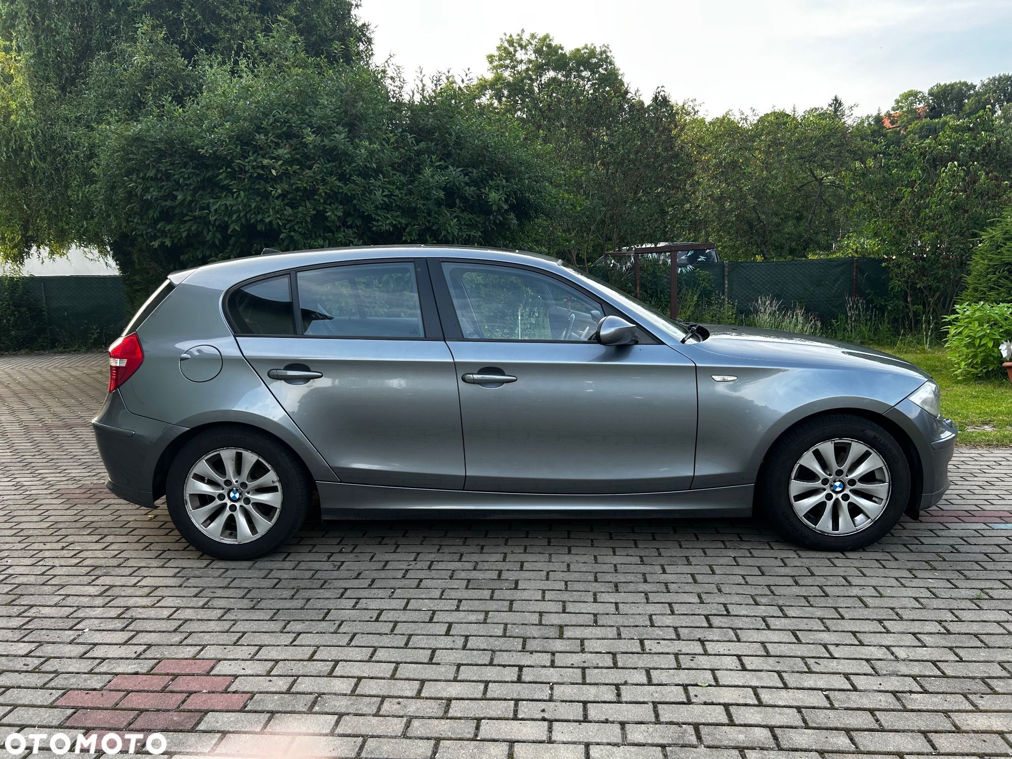 BMW Seria 1 116i - 1