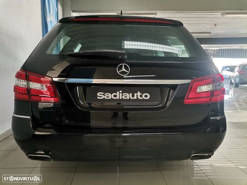 Mercedes-Benz E 300 Bluetec Hybrid Avantgarde - 5