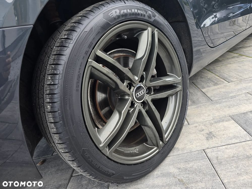 Audi A4 Avant 35 TDI S tronic - 34