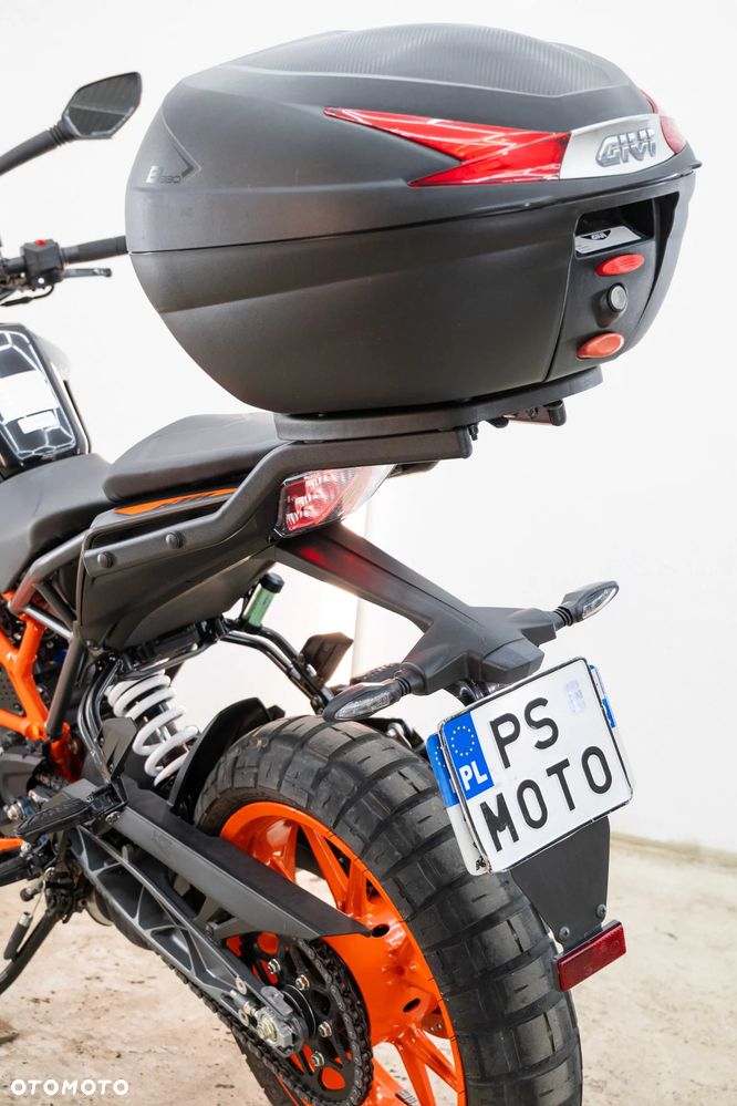 KTM Duke 125 - 17