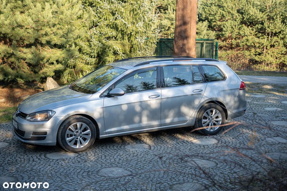 Volkswagen Golf 1.6 BlueTDI DSG Comfortline - 6