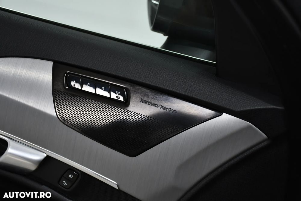 Volvo XC 90 T8 AWD Recharge Geartronic Inscription Expression - 25