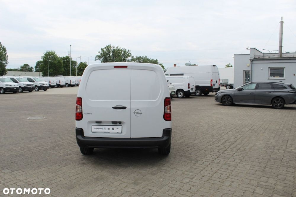 Opel Combo - 9