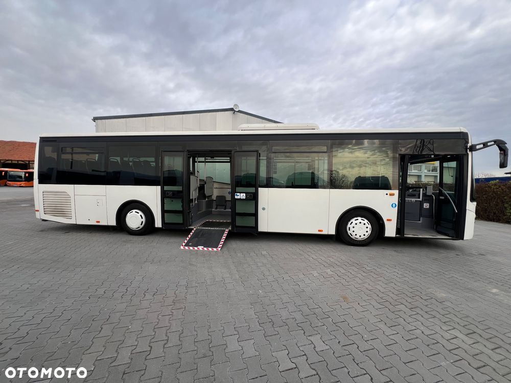 Iveco Crossway Low entry - 8