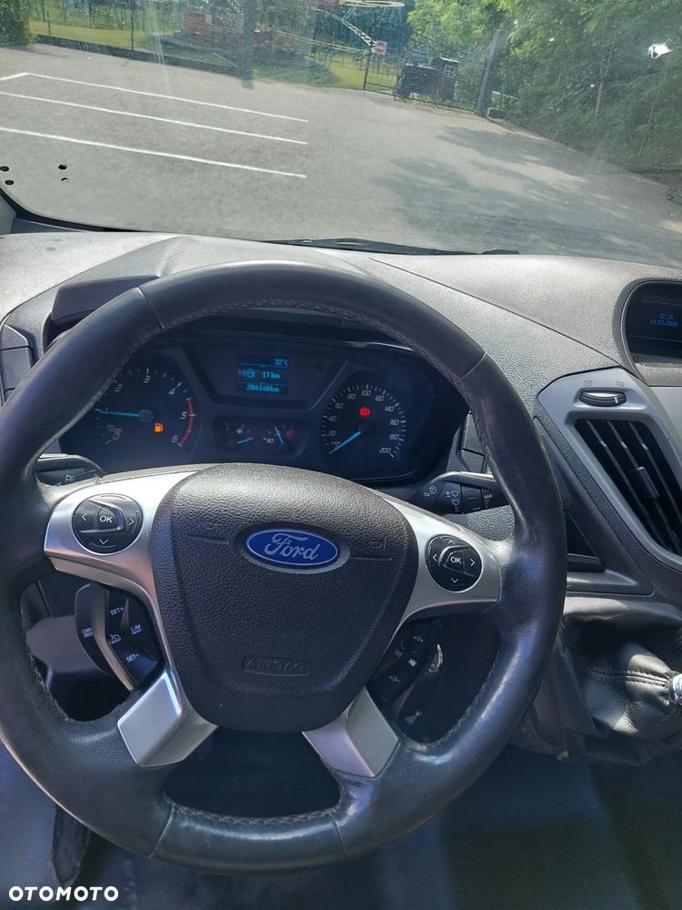 Ford Transit Custom - 11