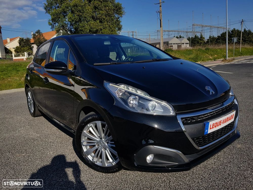 Peugeot 208 1.5 BlueHDi Signature - 4