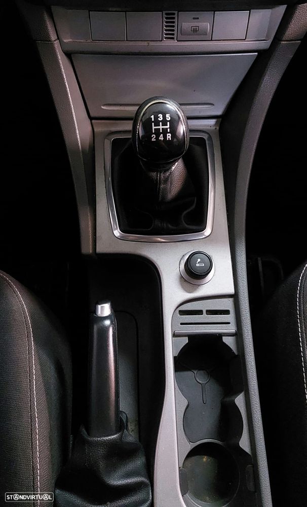 Ford Focus 1.6 TDCi Trend - 13