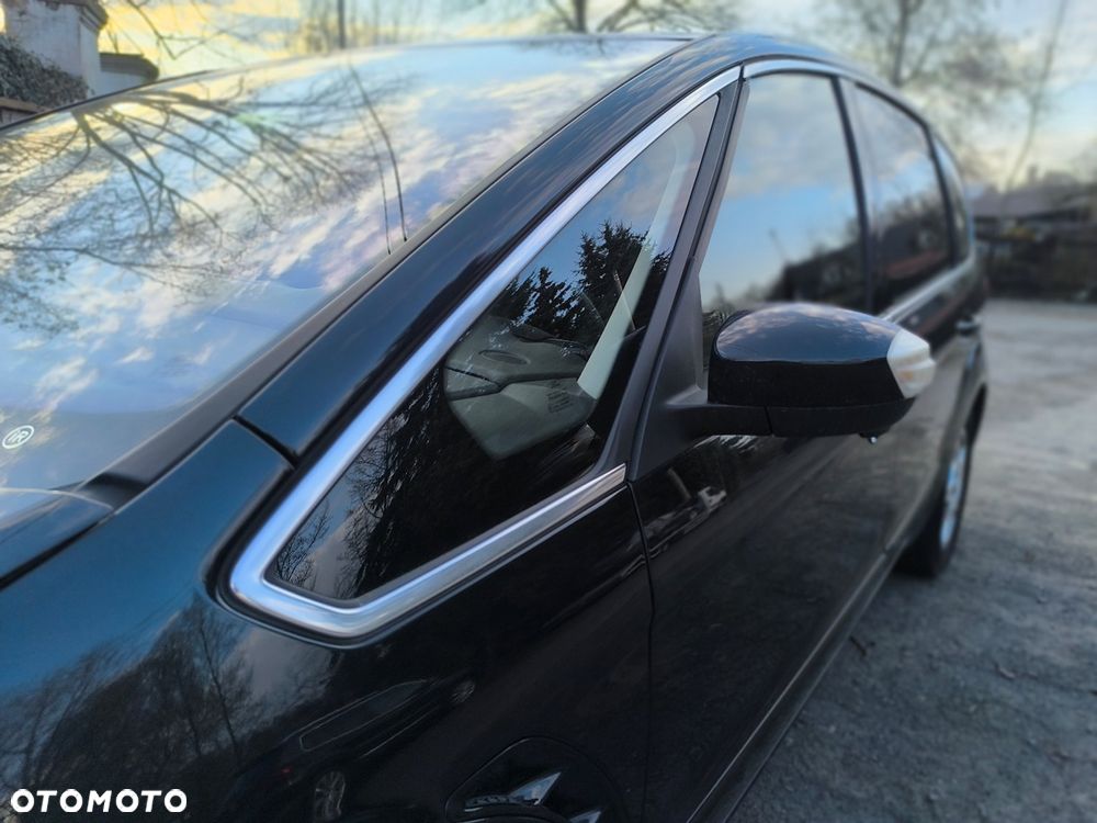 Ford S-Max 2.0 TDCi DPF Titanium X - 21