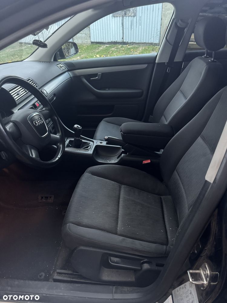 Audi A4 Limousine - 7
