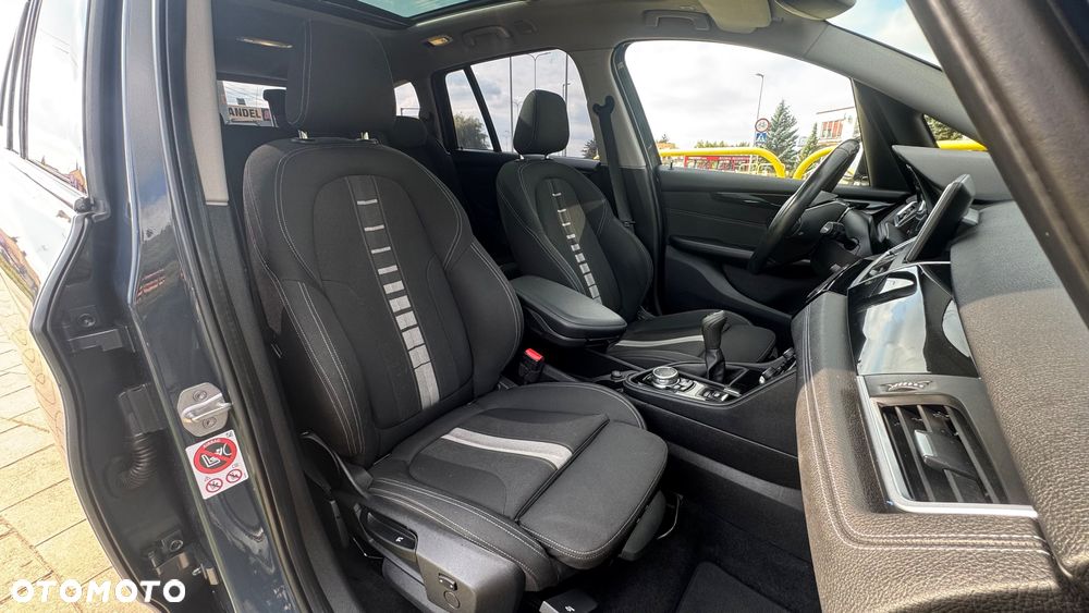 BMW Seria 2 218i Gran Tourer Sport Line - 25