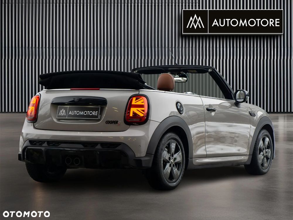 MINI Cooper S John Works Trim - 12