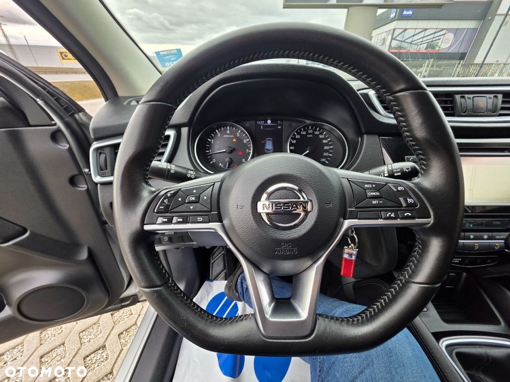 Nissan Qashqai - 14