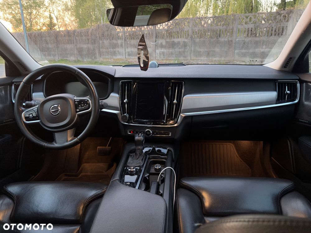 Volvo S90 D4 Momentum - 8