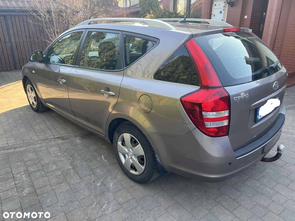 Kia Ceed 1.6 Crdi Optimum - 1