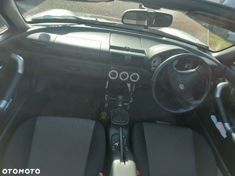 Toyota MR2 - 4