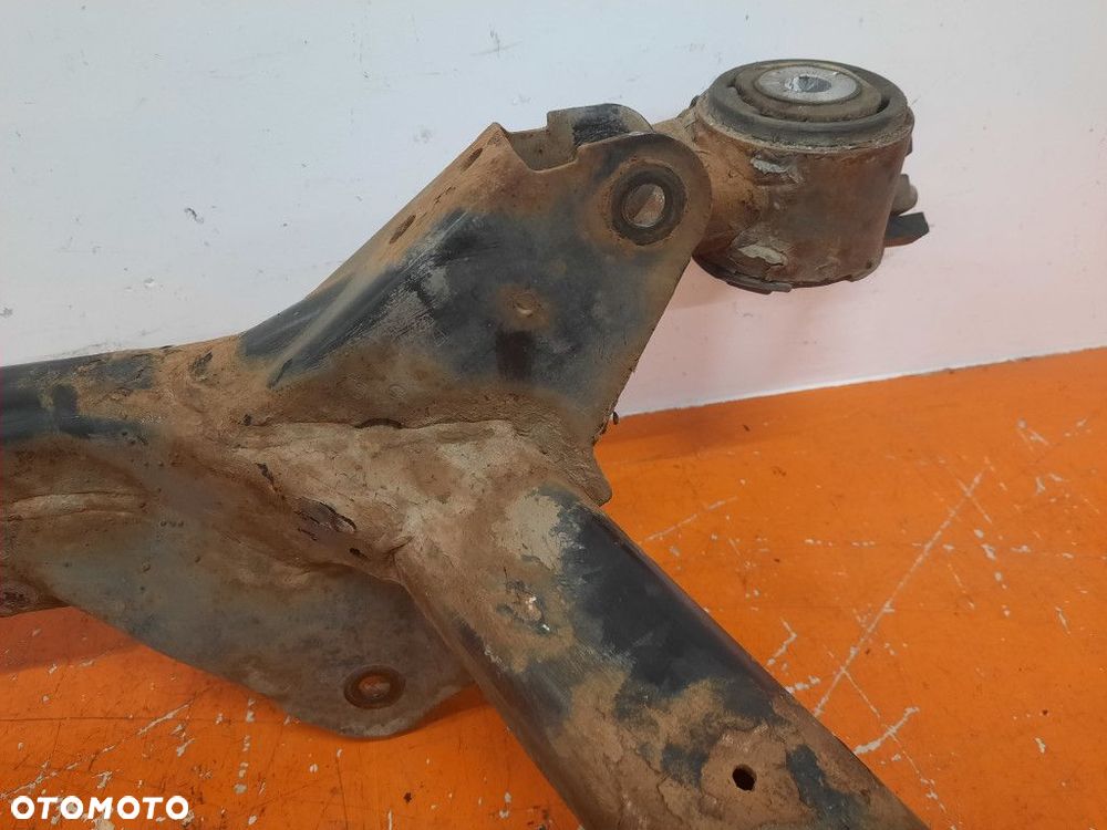 AUDI A4 B6 00-05 SEDAN SANKI BELKA ZAWIESZENIA TYŁ  ALT - 12